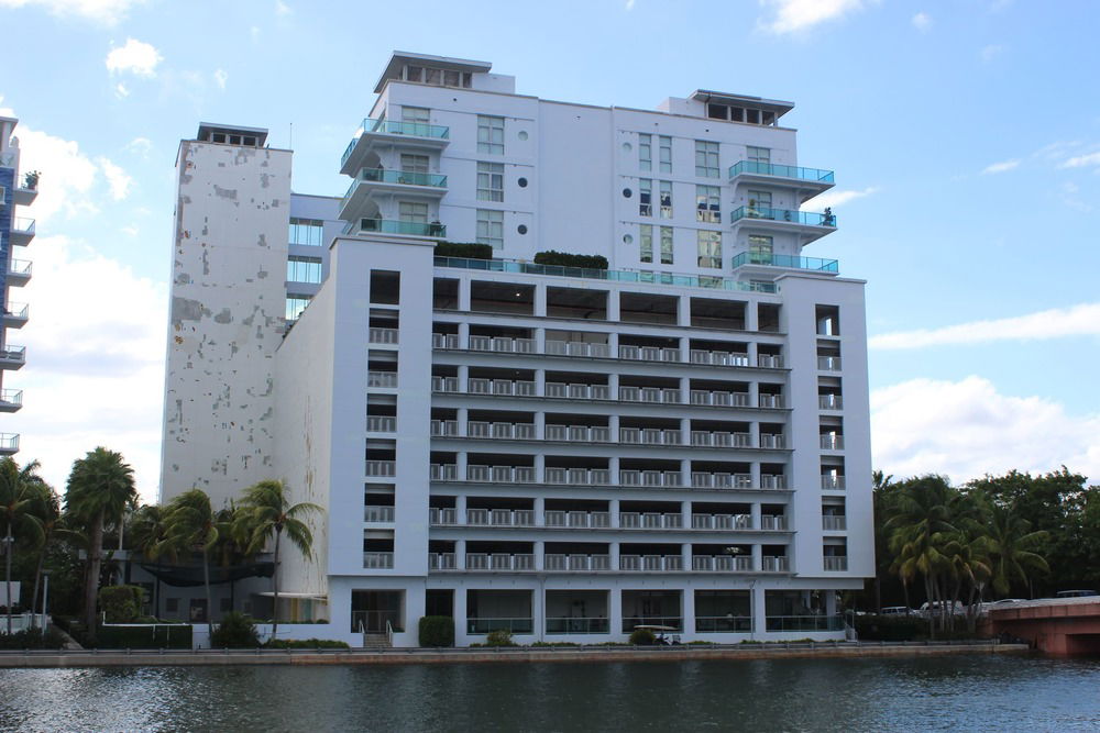 Chatham at Aqua  main photo